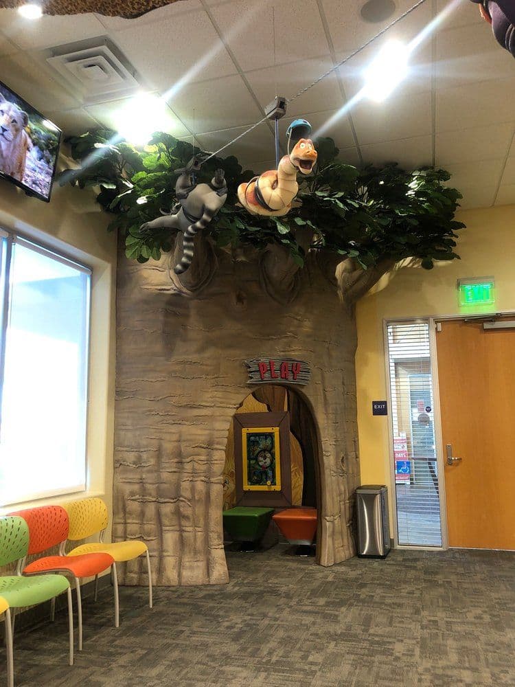 Waiting room and tree-house entry